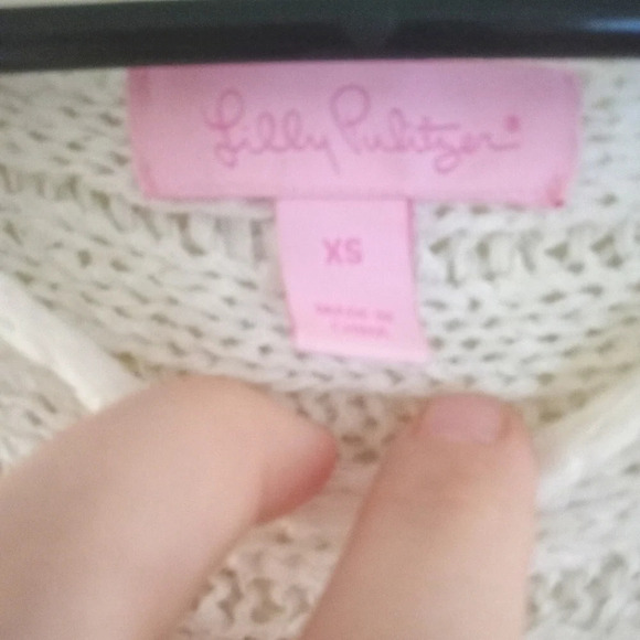 Lilly Pulitzer Luca Open Knit Fringe Trim Blouse Size XS - Picture 8 of 9